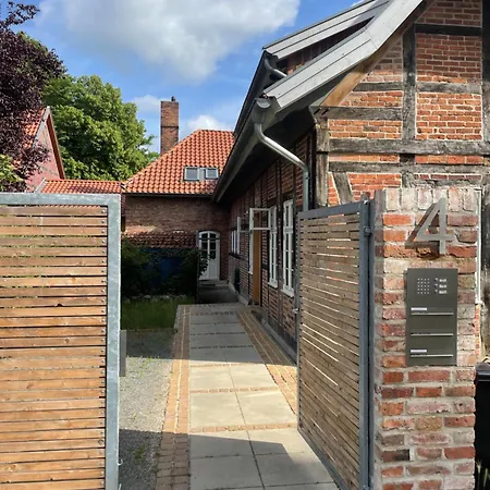 Gemuetliches Appartement Mit Kleinem Garten In Top Lage Burgwedel  Exterior foto