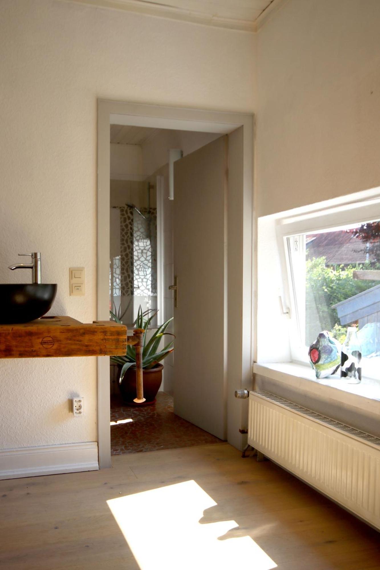 Gemuetliches Mit Kleinem Garten In Lage * Burgwedel (Lower-Saxony)